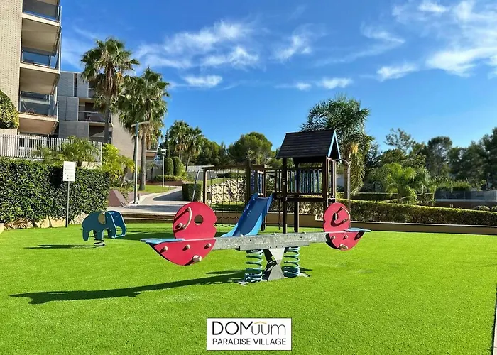 Domuum Holidays - Paradise Village Ii סאלו